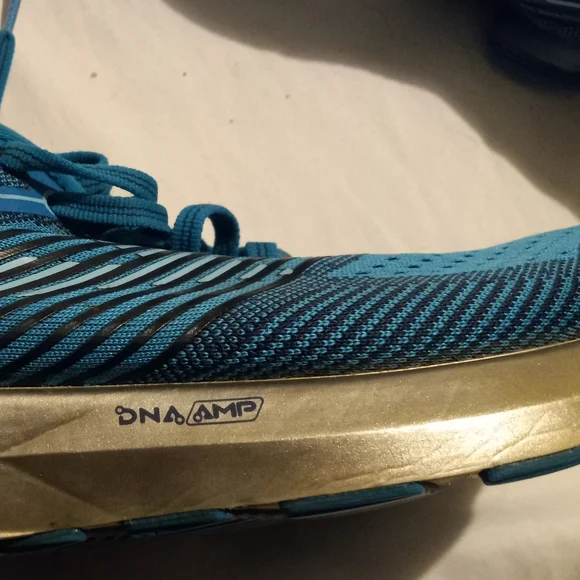 Brooks Shoes - Picture 8 of 10